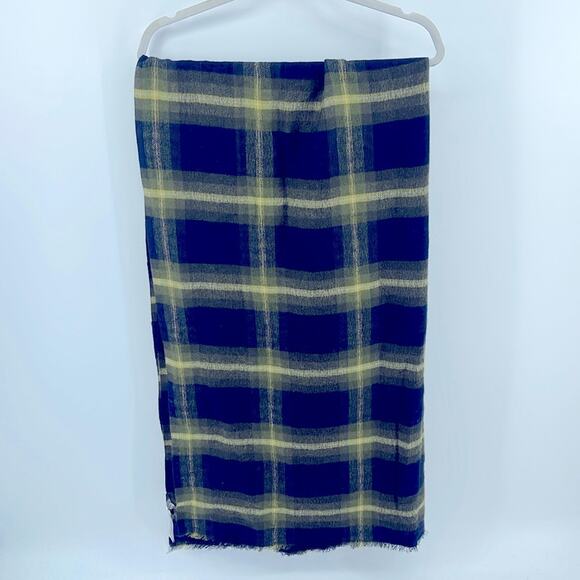 Banana Republic wool blend tartan plaid fringe hem blanket scarf - Picture 1 of 5